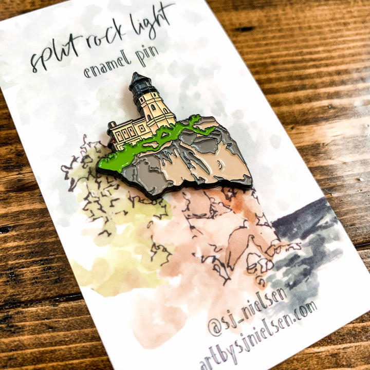 Split Rock Light, Enamel Pin